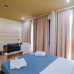 Rapo's Hotel Himare