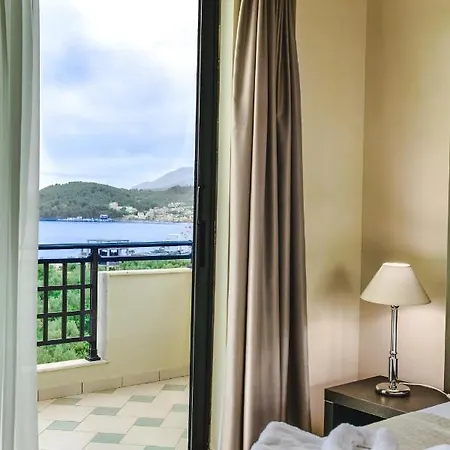 Rapo's Hotel Himarë