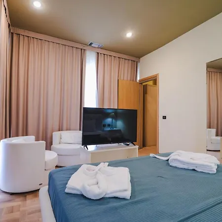 Rapo's 5* Himare
