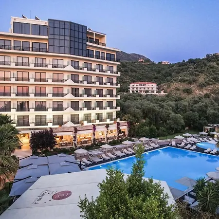 Rapo's Hotel