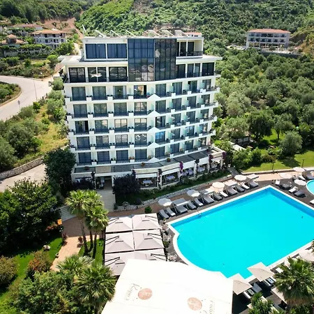 Rapo's Hotel Himarë