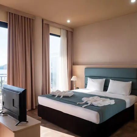 Hotel Rapo's