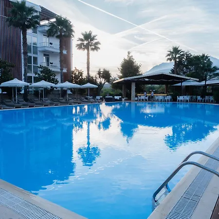 Hotel Rapo's 5*