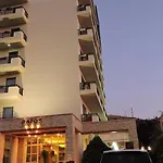 Hotel Rapo's