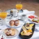 Hotel Rapo's