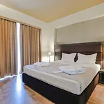 Rapo's 5* Himarë
