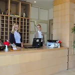 Hotel Rapo's