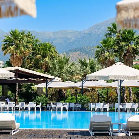 Rapo's Hotel Himarë
