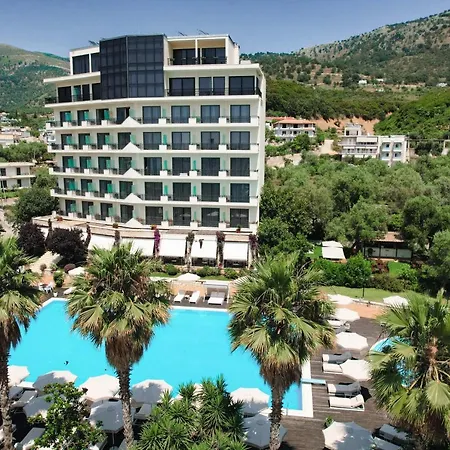 Rapo's Hotel