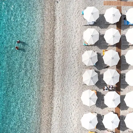Rapo's Hotel Himare